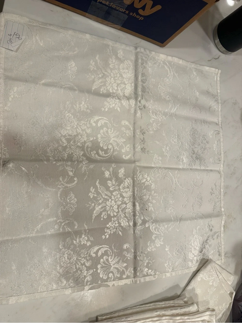 8 Elegant White Damask Decorative cloth napkins - Unbranded